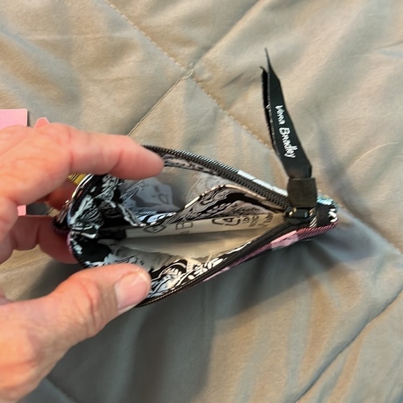Vera Bradley ID/Money case, silver Key ring plastic window zipper closure - Picture 3 of 7